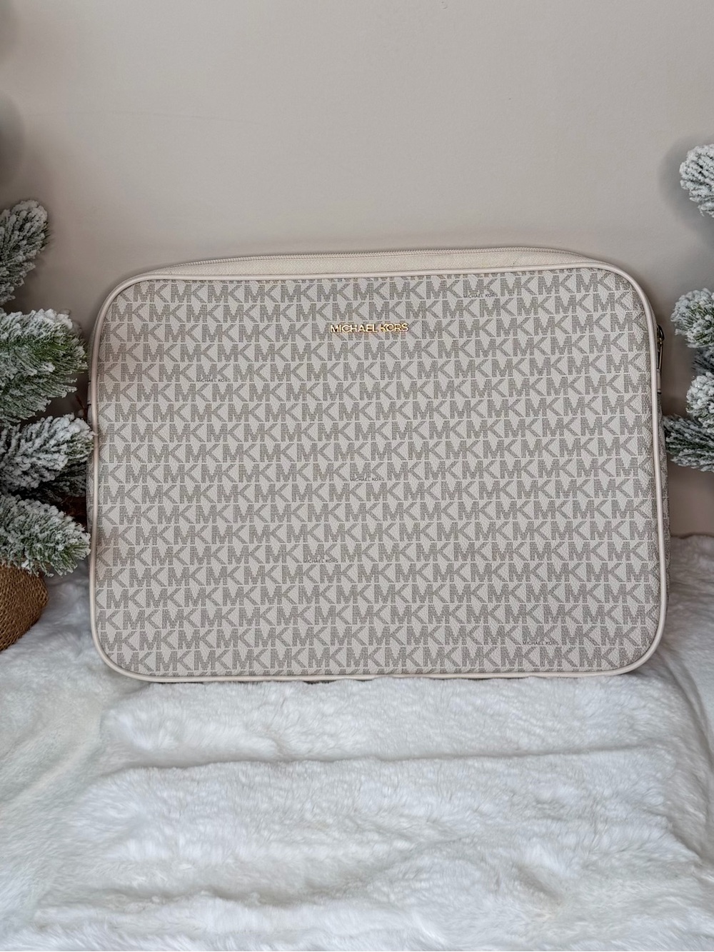 Michael Kors Beige Logo-Print Cosmetic Pouch